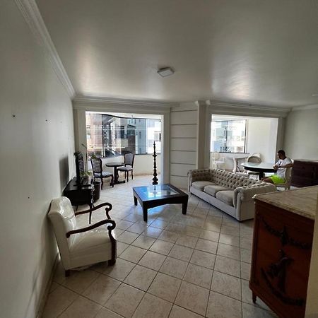 Apartamento Para Temporada Apartment Guarapari Bagian luar foto