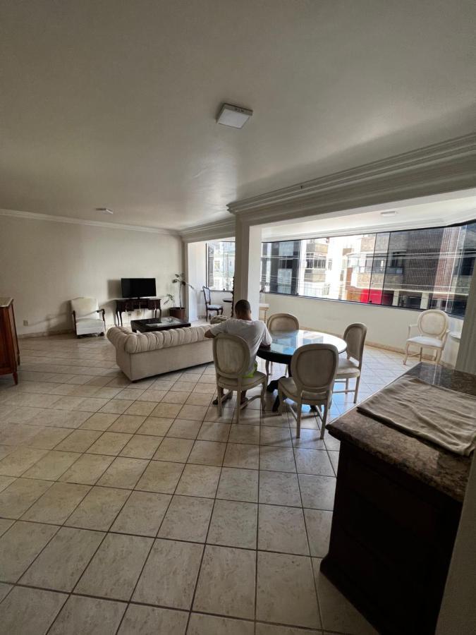 Apartamento Para Temporada Apartment Guarapari Bagian luar foto